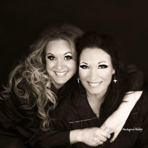 Meet your Posher, Niki